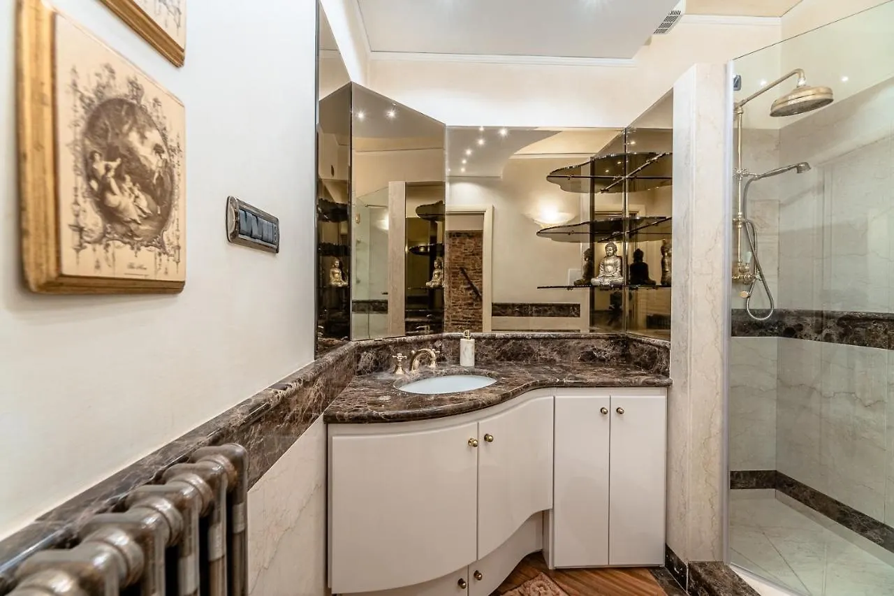 Dimora Lucrezia Apartment Savona Italy