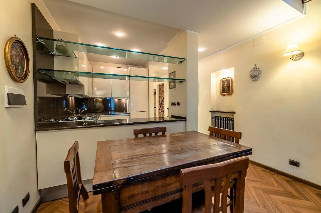 Dimora Lucrezia Apartment Savona 0*,