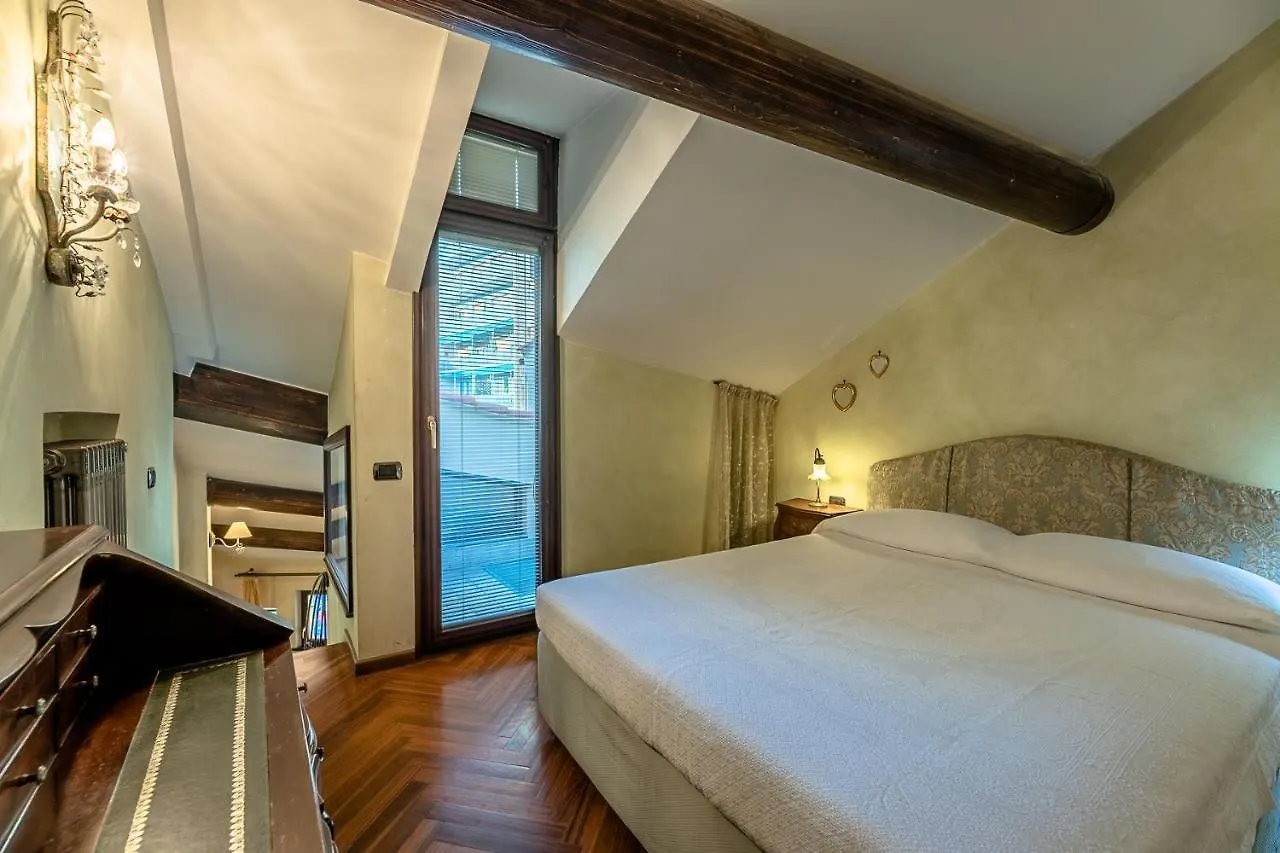 Apartament Dimora Lucrezia Savona Włochy