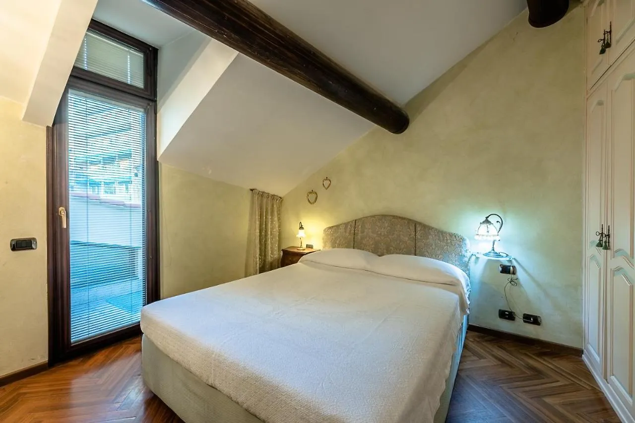 Dimora Lucrezia Apartment Savona